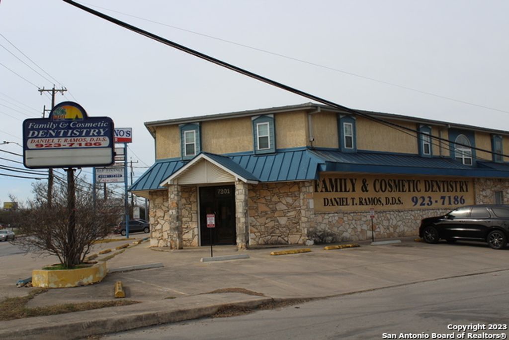 7203 Somerset Road, San Antonio