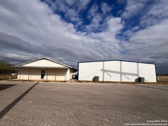 1375 Jr Blvd, Pleasanton