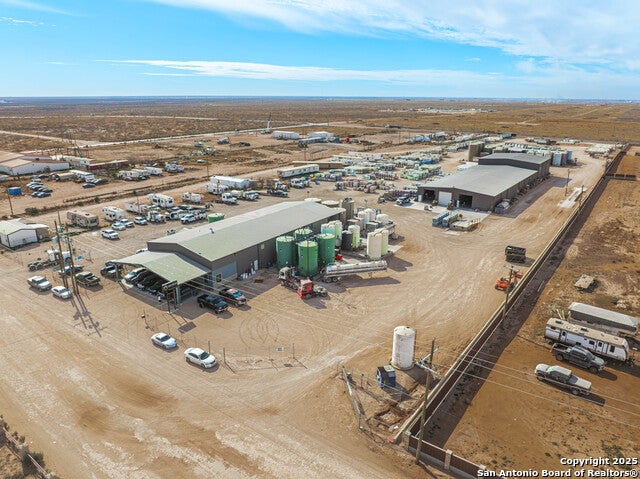 5612 County Road 1226, Midland