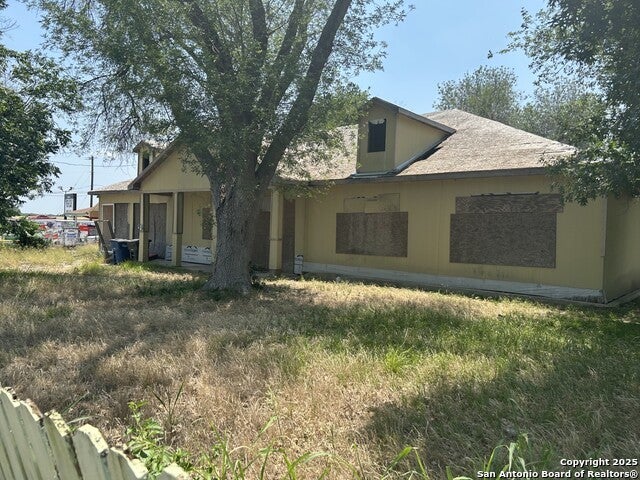 1350 Huisache Avenue, New Braunfels