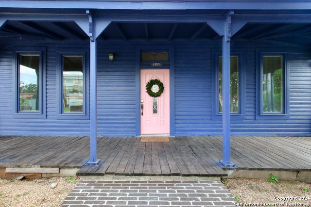 120 Shadrach St, San Antonio