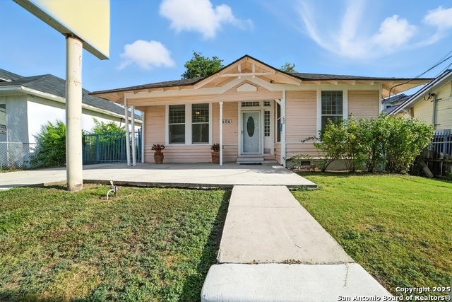1506 W Martin, San Antonio