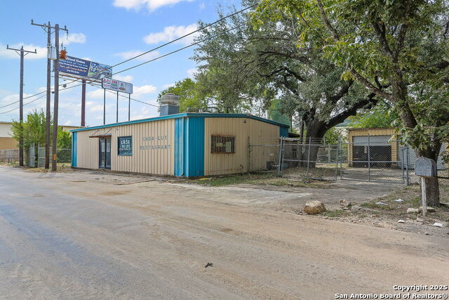 19815 Shady Ln., San Antonio