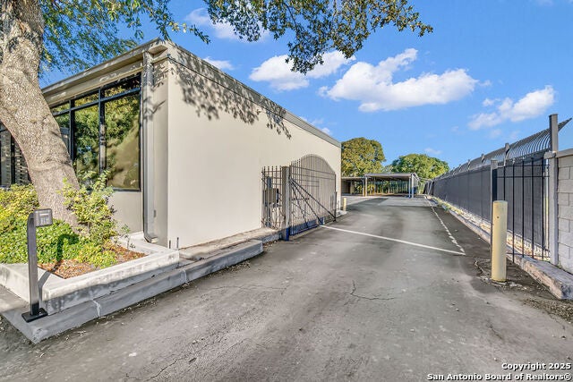 931 Basse, San Antonio