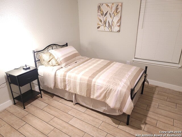 2403 Westward, San Antonio