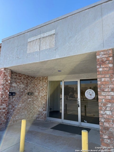 2426 Freedom, San Antonio