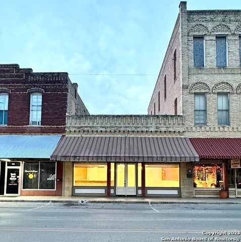 1708 Avenue M, Hondo