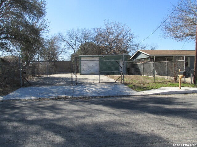 1610 N Whitman, San Antonio