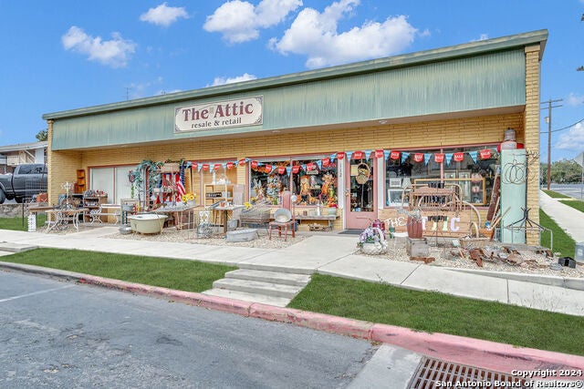 112 Orange, Fredericksburg