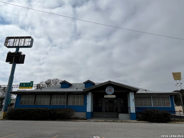 2535 Nw Loop 410, San Antonio