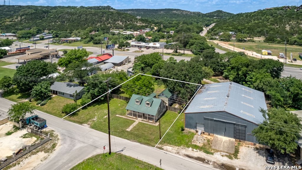 1790 Sattler Rd, New Braunfels