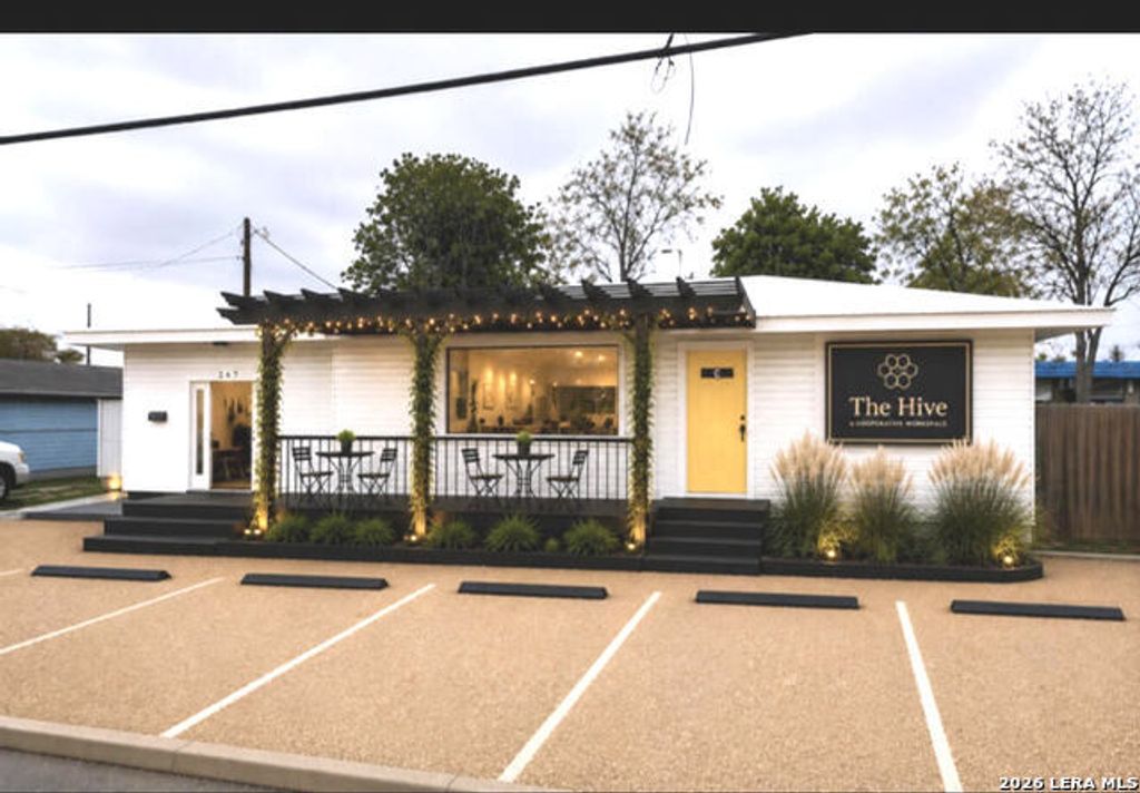 207 Lee, Schertz
