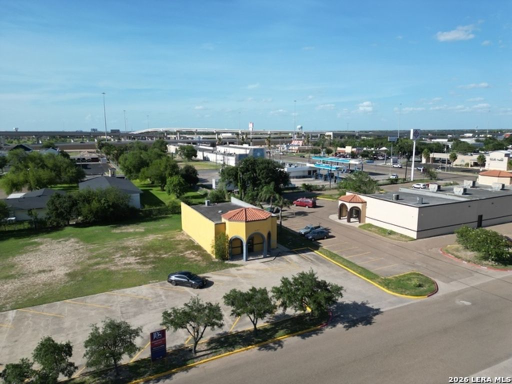 805 N Cage Blvd (rear, Pharr