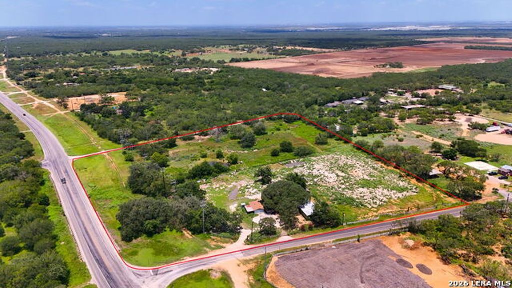 685 S Loop 1604, San Antonio