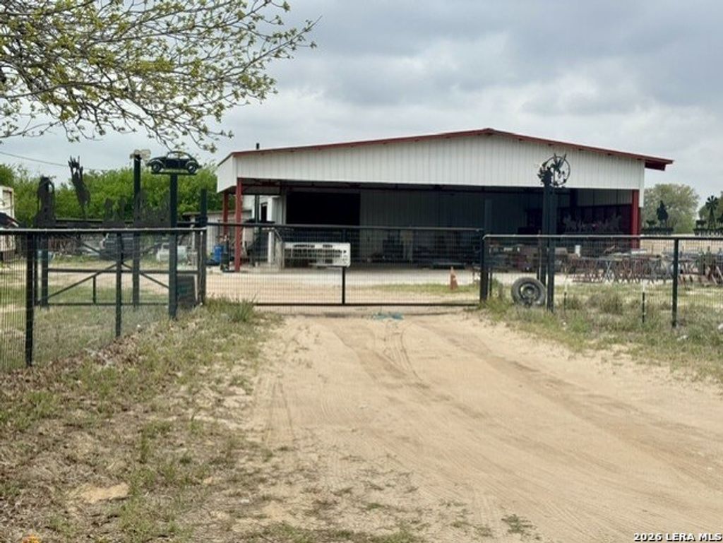 81 Stevens Rd, Somerset