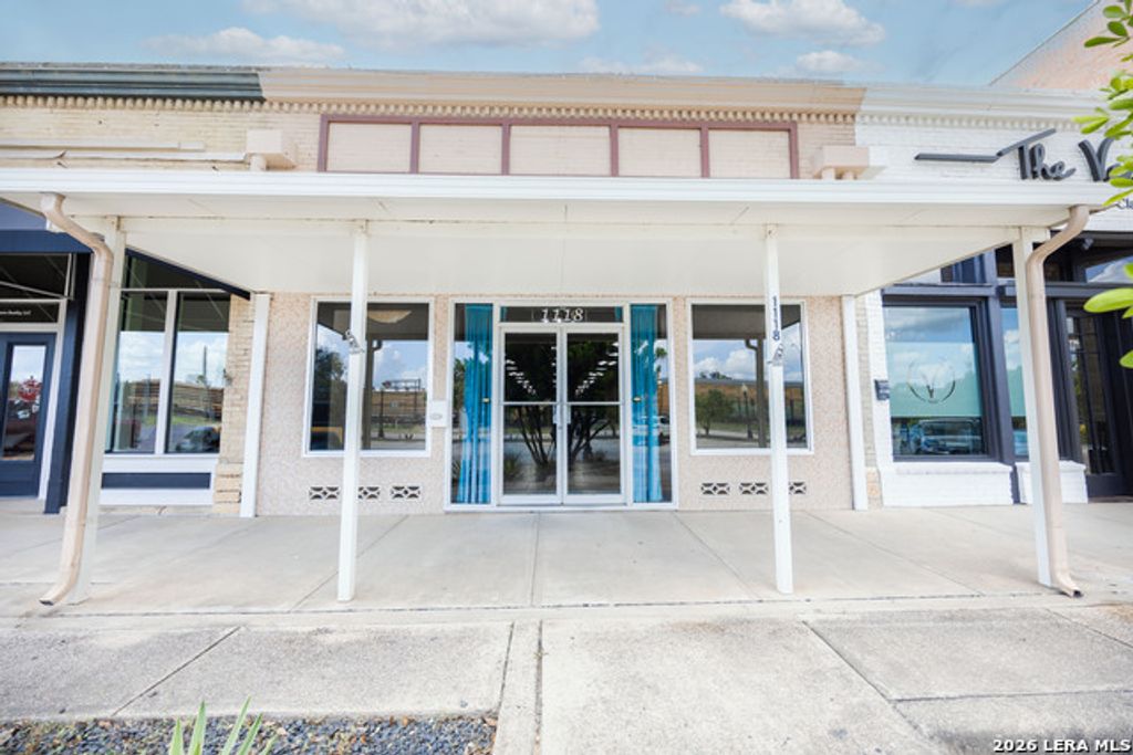 1118 18th St, Hondo
