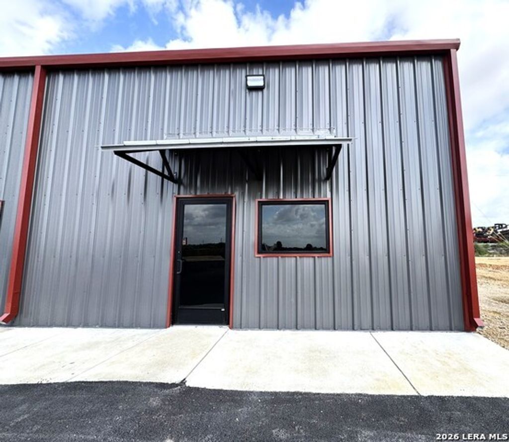 5323 Fm 1044, New Braunfels