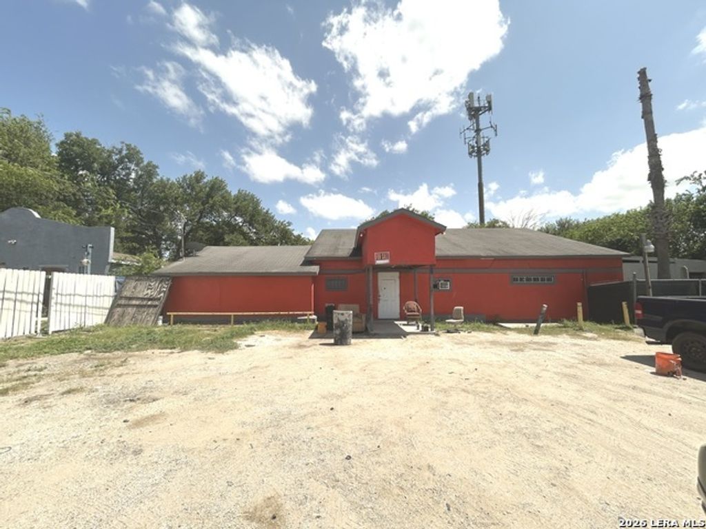 4234 Culebra, San Antonio