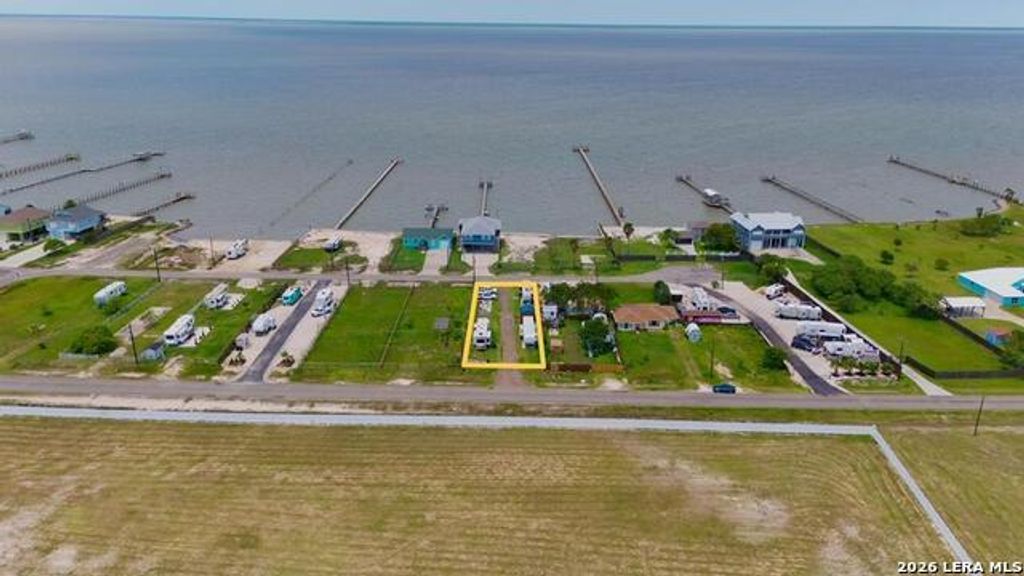 20 Copano Ridge Rd, Rockport