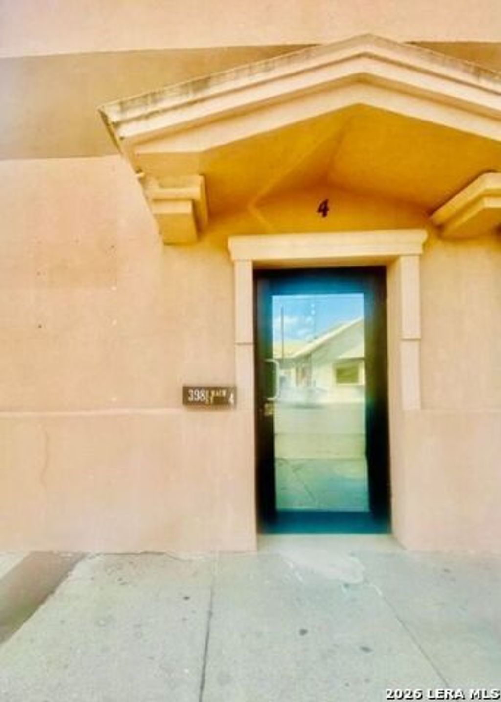 398 E Main St #4, Eagle Pass