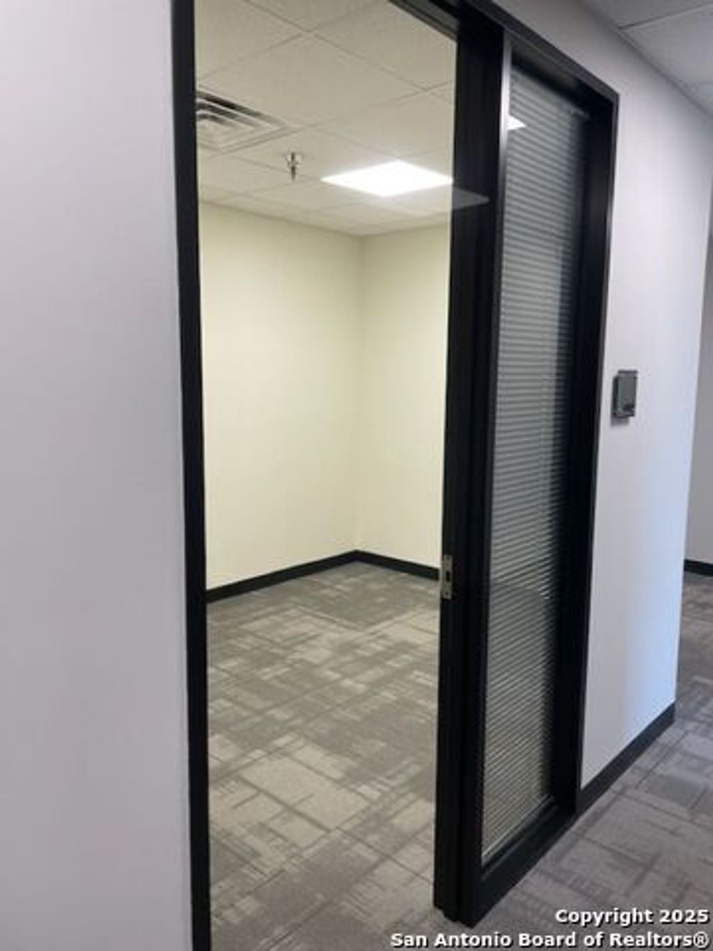 3700 Fredericksburg Road 158, San Antonio