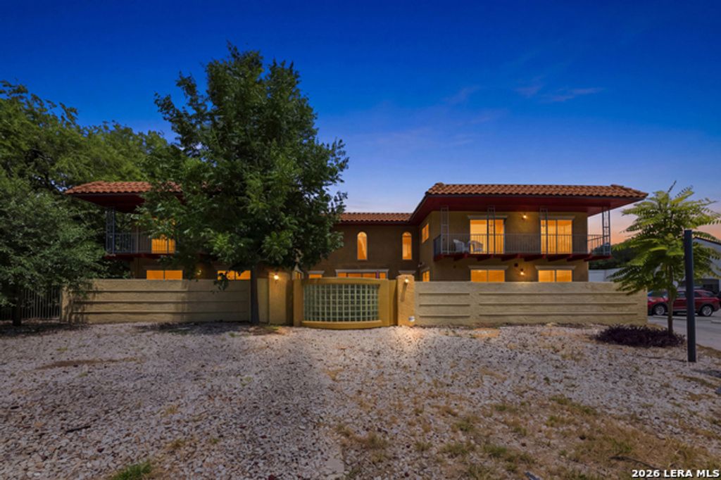 1131 Babcock Road, San Antonio