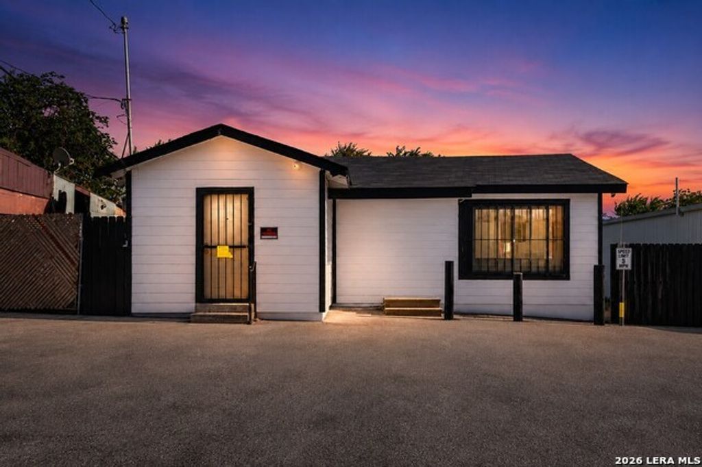 4166 Culebra, San Antonio