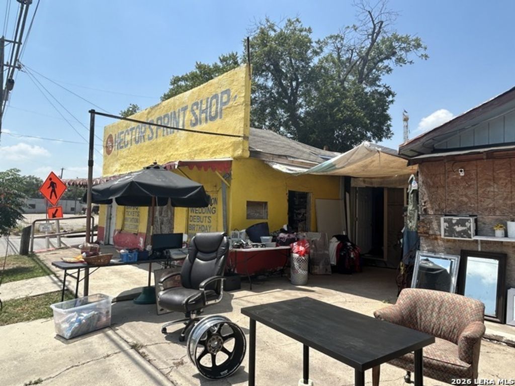 1433 Somerset Rd, San Antonio