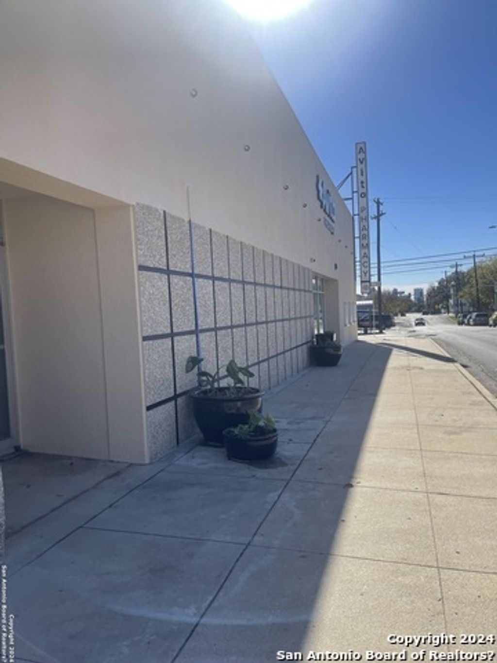 2602-1 N Main Avenue, San Antonio