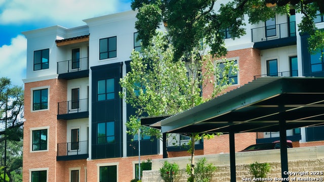 10899 S Hausman Road 203, San Antonio