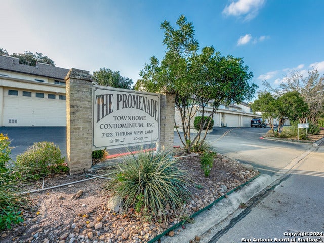 7123 Thrush View Ln 7, San Antonio