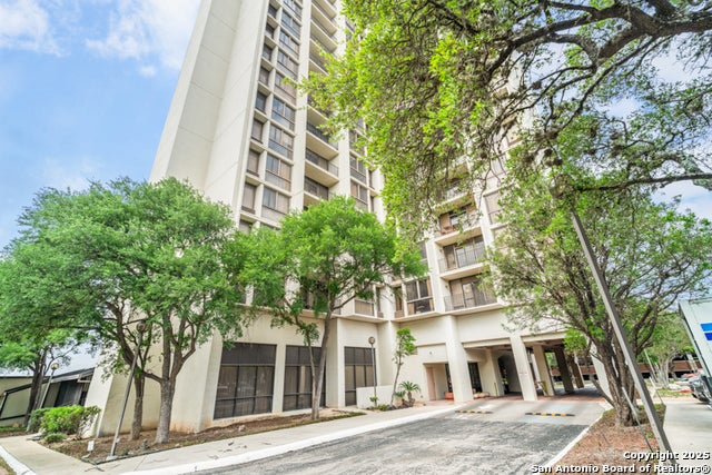 7701 Wurzbach 2101, San Antonio