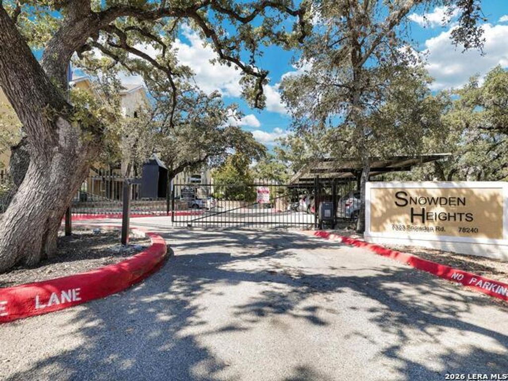 7323 Snowden Rd 3308, San Antonio