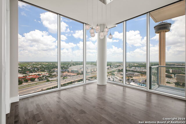 610 E Market Street 2619, San Antonio