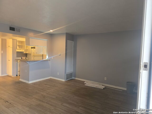 170 De Chantle #apt 7, San Antonio