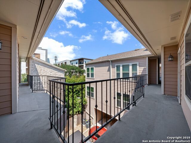 2414 Longview Street #apt 3, Austin