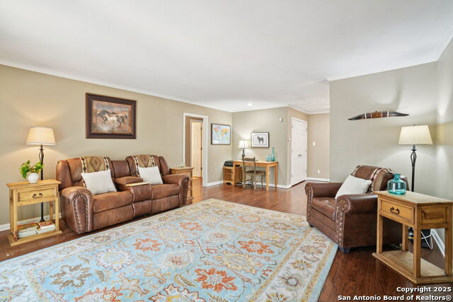 100 Lorenz #1204, San Antonio