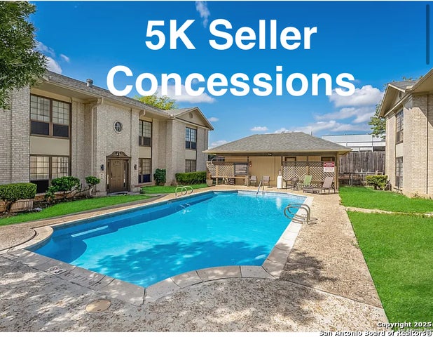 165 W Rampart 706, San Antonio