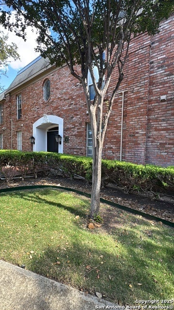 7500 Callaghan Apt 2, San Antonio