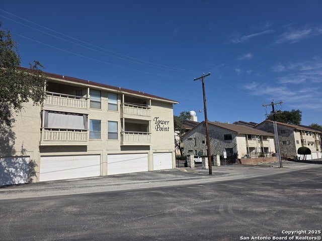 7738 Chambers #304c, San Antonio