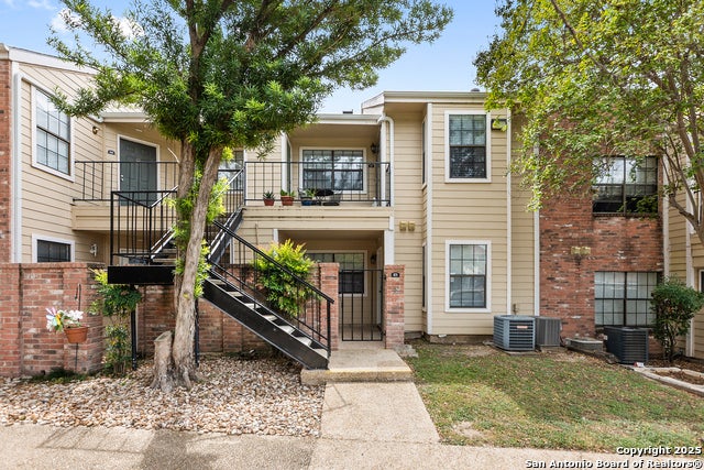 11610 Vance Jackson #870, San Antonio