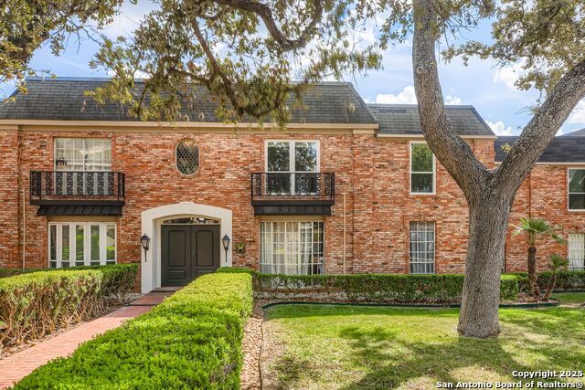 7500 Callaghan #apt 2, San Antonio