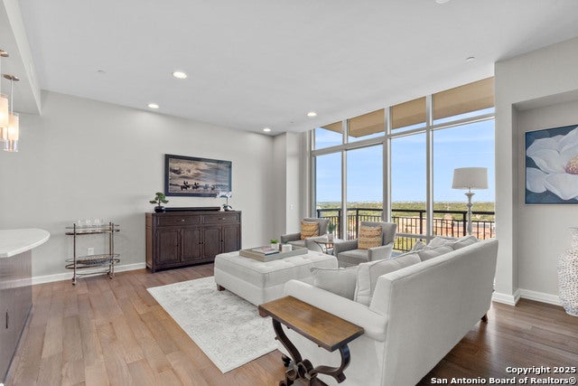 4242 Broadway Street #1505, San Antonio