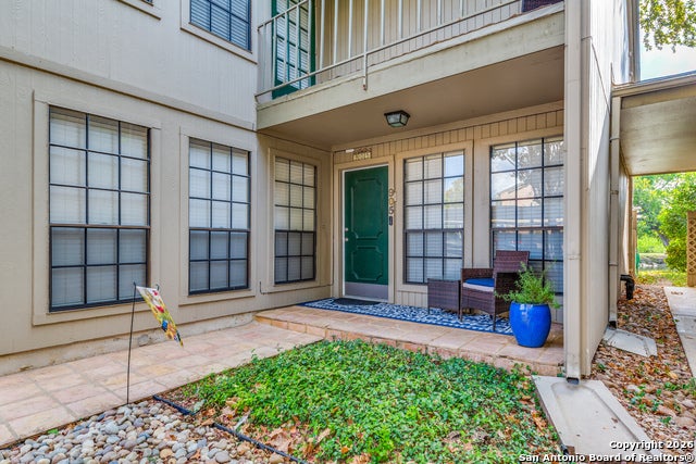 7711 Callaghan #apt 9, San Antonio