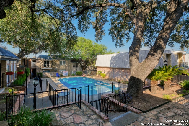 6718 Callaghan Rd #307, San Antonio