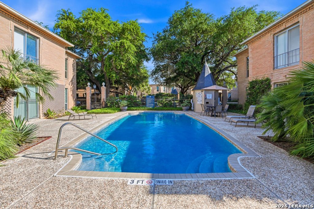 7711 Broadway 31c, San Antonio