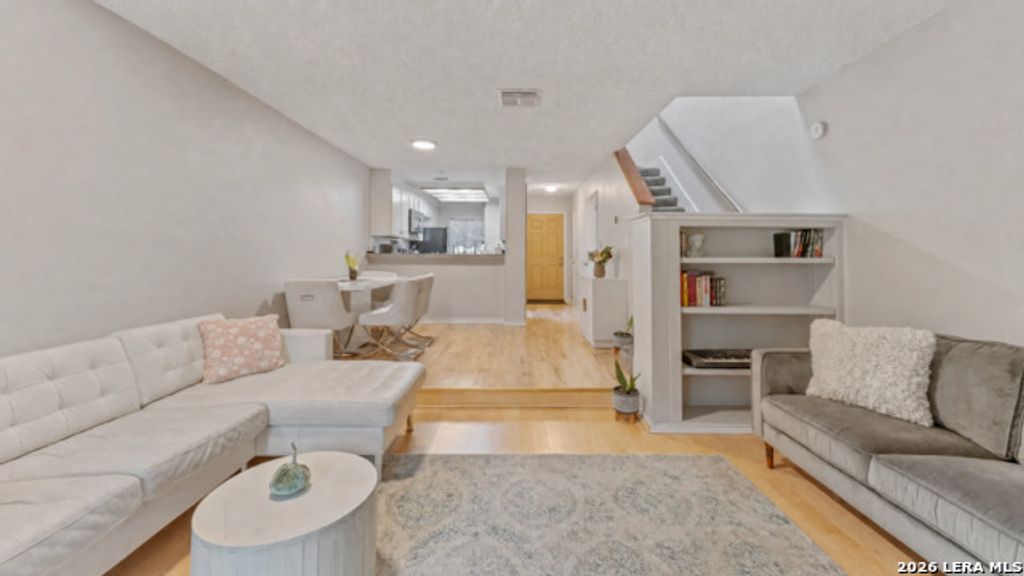 11815 Vance Jackson 2304, San Antonio