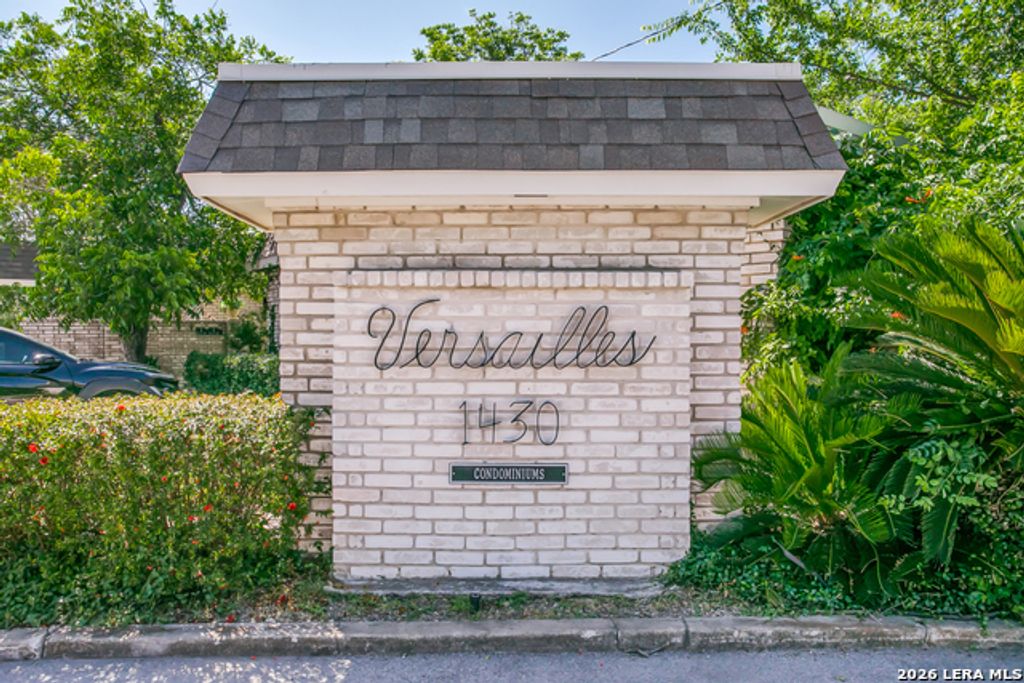 1430 Nacogdoches Road 9, San Antonio