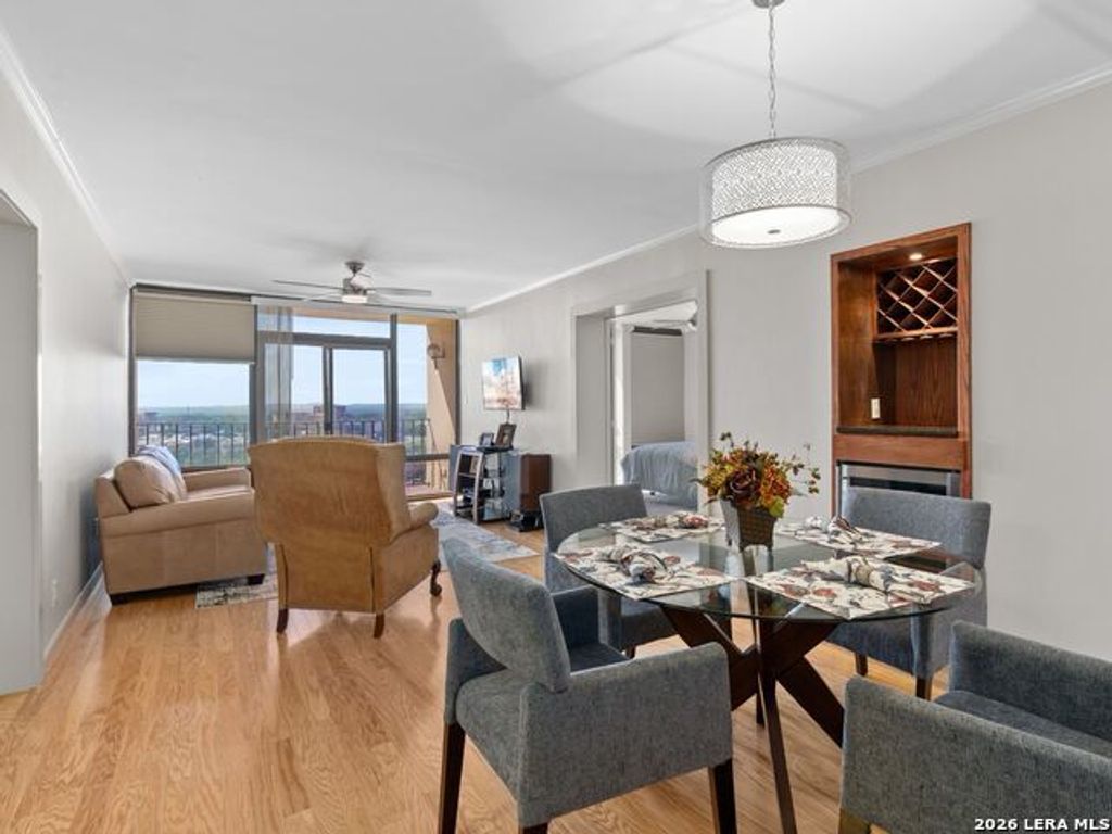 7701 Wurzbach Rd 1105, San Antonio