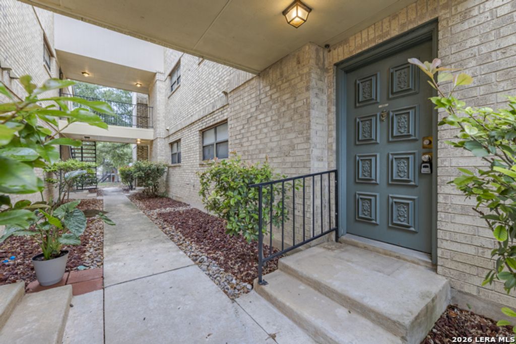 11843 Braesview 913, San Antonio